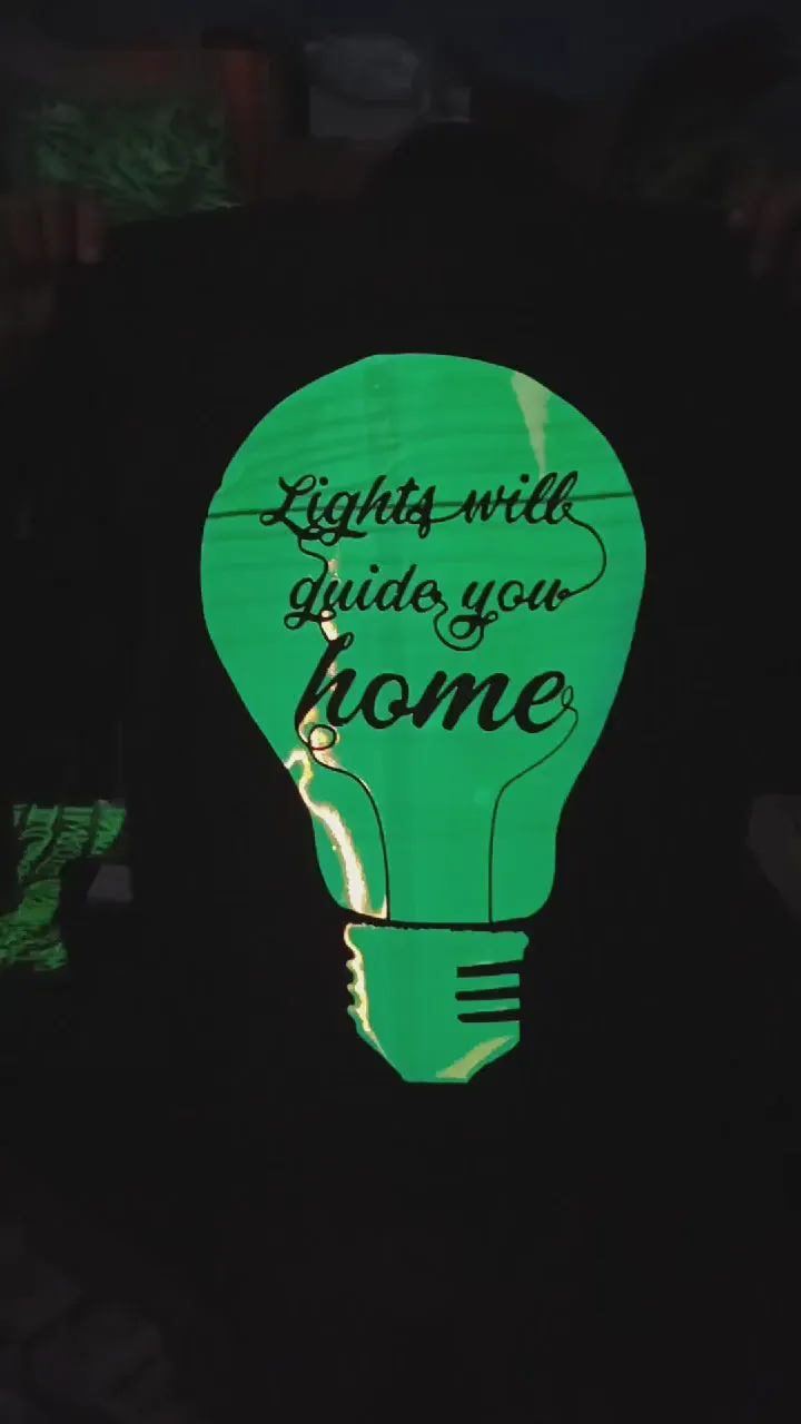 ['Coldplay Regular Glow In dark Tshirt - Lights will guide you home by YORD (T-Shirts) - photo 1 of 2', 'Coldplay Regular Glow In dark Tshirt - Lights will guide you home by YORD (T-Shirts) - photo 2 of 2']