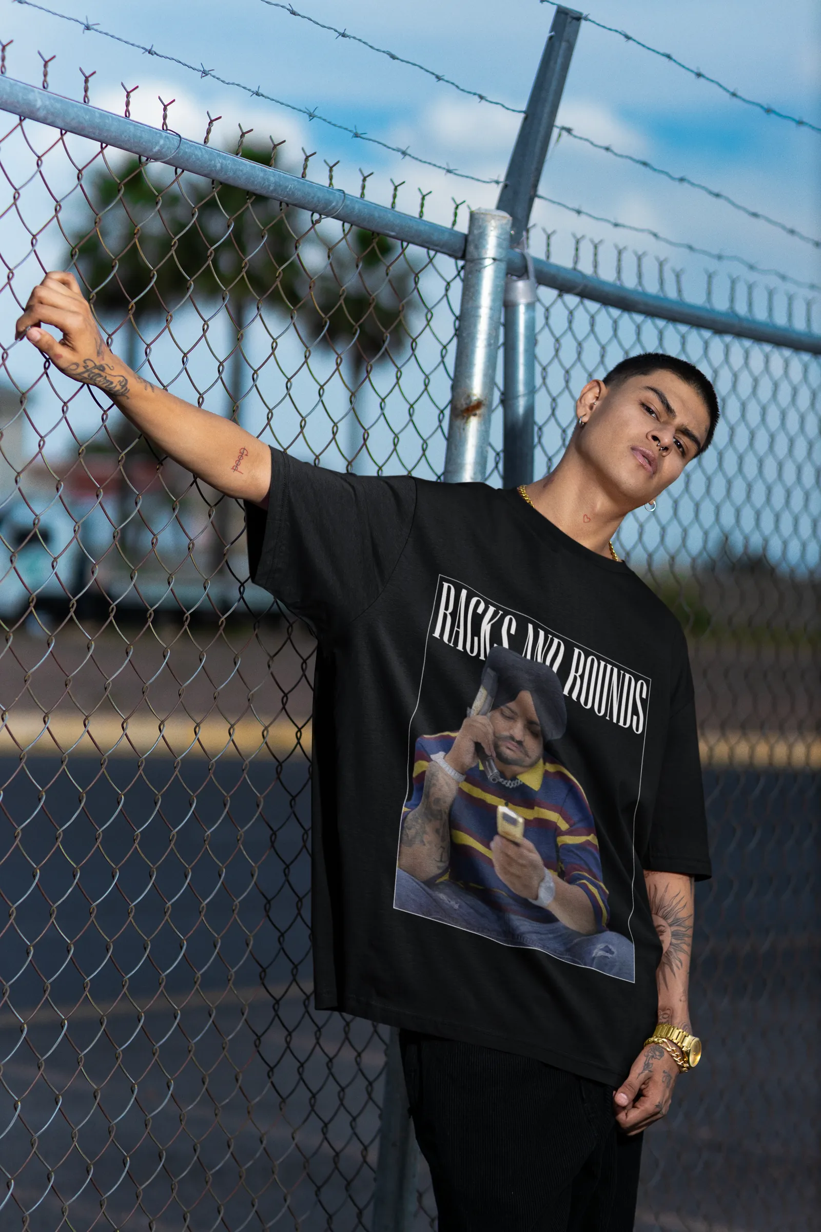 ['Premium Racks And Rounds Tribute Black T-shirt by YORD (T-Shirts) - photo 1 of 4', 'Premium Racks And Rounds Tribute Black T-shirt by YORD (T-Shirts) - photo 2 of 4', 'Premium Racks And Rounds Tribute Black T-shirt by YORD (T-Shirts) - photo 3 of 4', 'Premium Racks And Rounds Tribute Black T-shirt by YORD (T-Shirts) - photo 4 of 4']