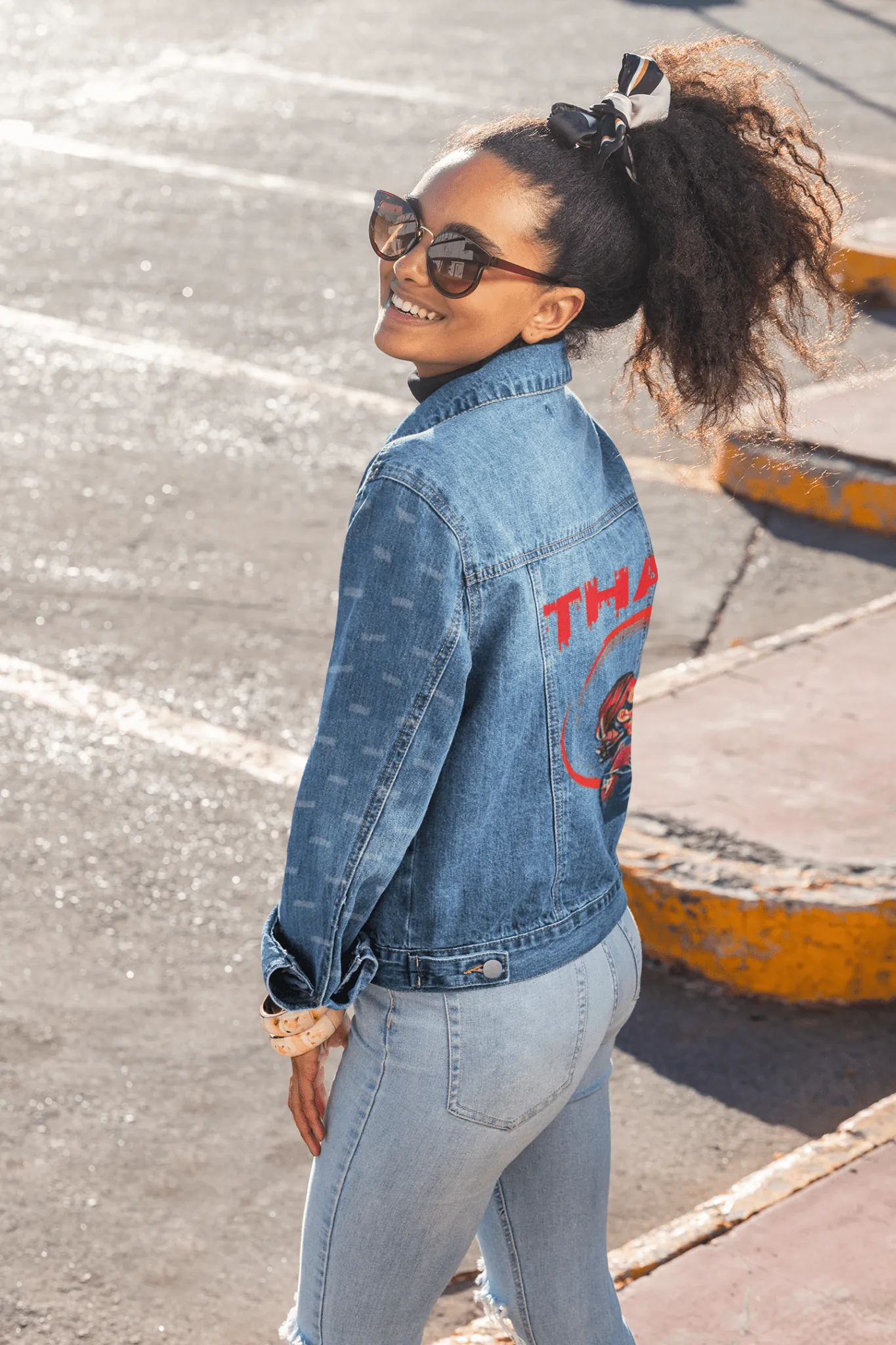 ['Premium THALA Limited Edition CSK MS Denim Jacket by YORD (Denim) - photo 1 of 5', 'Premium THALA Limited Edition CSK MS Denim Jacket by YORD (Denim) - photo 2 of 5', 'Premium THALA Limited Edition CSK MS Denim Jacket by YORD (Denim) - photo 3 of 5', 'Premium THALA Limited Edition CSK MS Denim Jacket by YORD (Denim) - photo 4 of 5', 'Premium THALA Limited Edition CSK MS Denim Jacket by YORD (Denim) - photo 5 of 5']